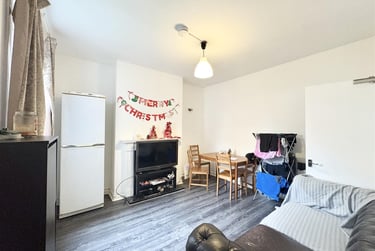 4 bed house, Watkin Street, Hockley, Nottingham, NG31DL - Image 4